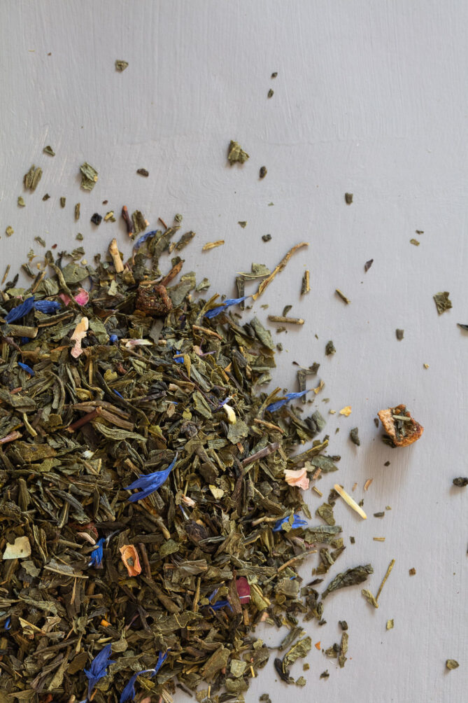 Eight Butterflies organic green tea loose tea