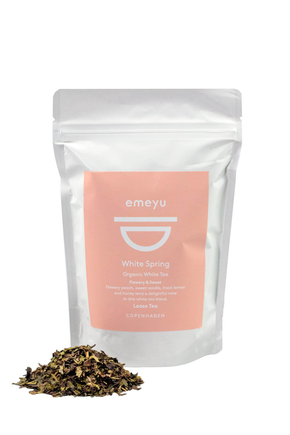 White Spring organic white tea as a base in a blend with mild and sweet note of flowery peach, sweet vanilla, fresh lemon and honey. 80 gr loose tea in a resealable and sustainable bag.